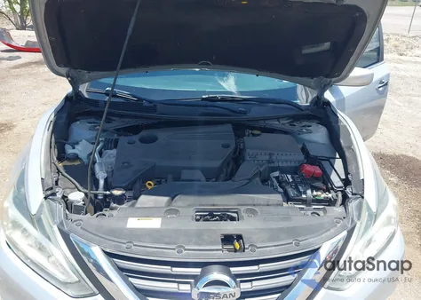 2016 Nissan Altima 2.5 S из США, поврежденный, VIN 1N4AL3AP1GN387492